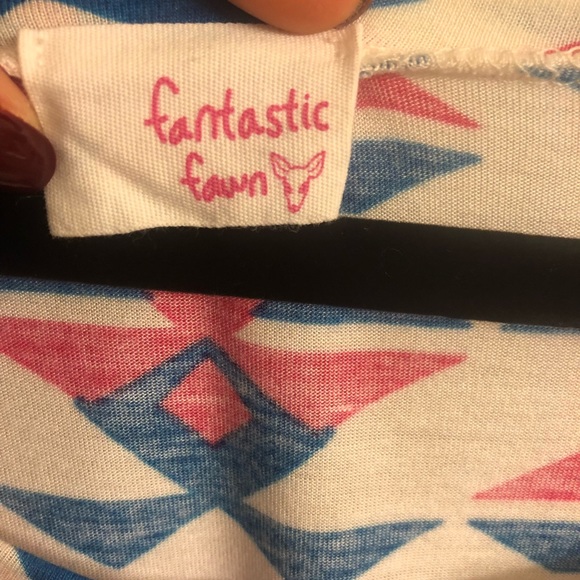 Fun and comfy tunic top! 💙💕 - Picture 7 of 7